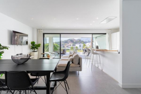 Lux ground floor apt in Mirador